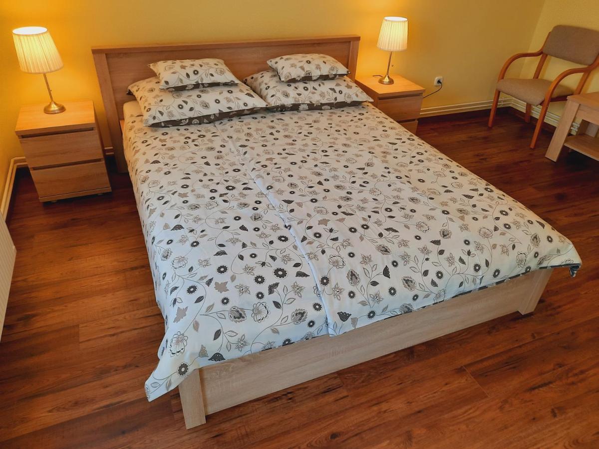 Apartmanhaz King Hévíz Eksteriør billede