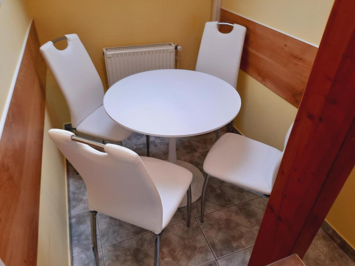 Apartmanhaz King Hévíz Eksteriør billede